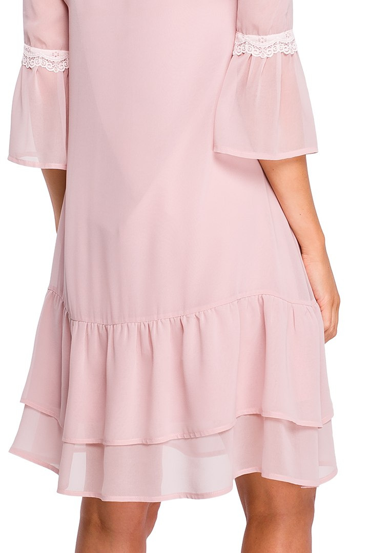 Sukienka rozkloszowana szyfonowa midi z falbanami pudrowa S160