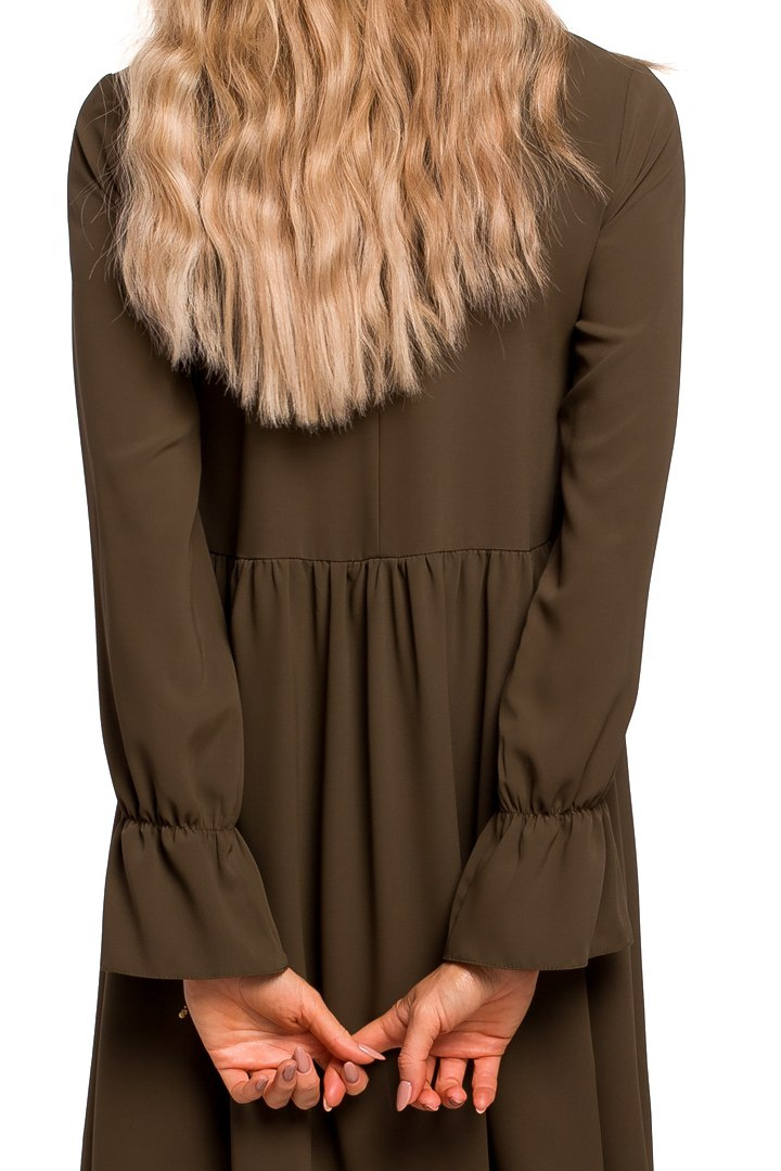 Sukienka odcinana w pasie z gumką i rękawami z falbanką khaki r.M me465 Sukienka odcinana w pasie z gumką i rękawami z falbanką khaki r.M me465