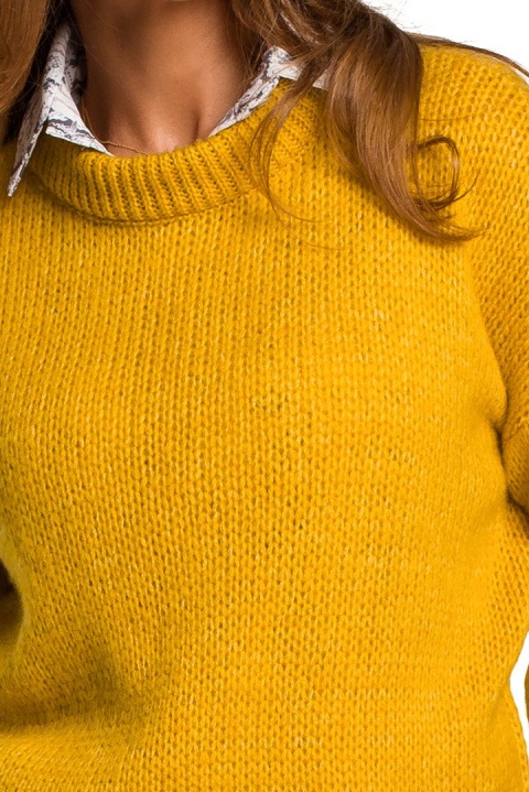 Sweter damski krótki ze ściągaczem luźny splot miodowy S185 Sweter damski krótki ze ściągaczem luźny splot miodowy S185