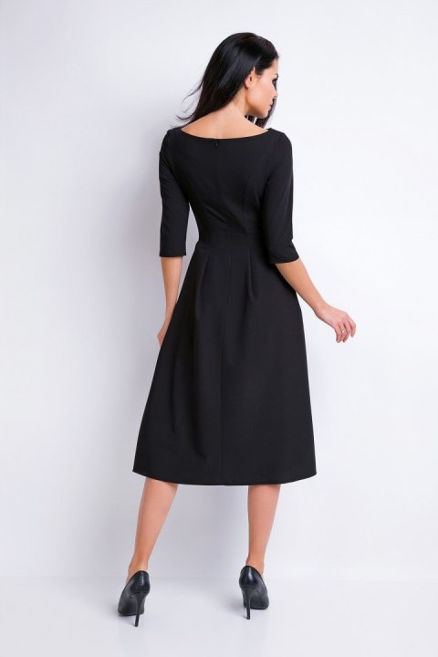 Elegancka sukienka midi rozkloszowana z dekoltem w łódkę czarna A159 Elegancka sukienka midi rozkloszowana z dekoltem w łódkę czarna A159