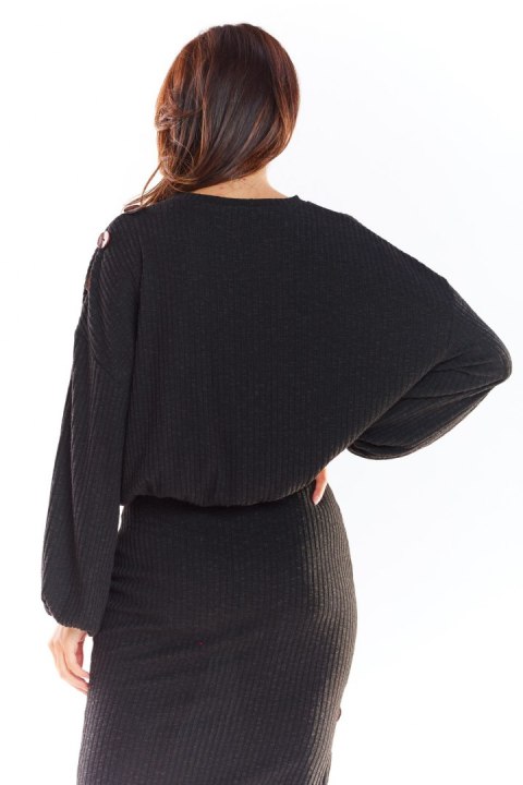 Sweter damski oversize z wiskozy z kimonowymi rękawami czarny A318 Sweter damski oversize z wiskozy z kimonowymi rękawami czarny A318