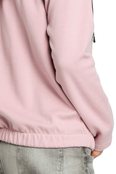 Bluza damska z kapturem i zakładką pudrowy B088 Bluza damska z kapturem i zakładką pudrowy B088