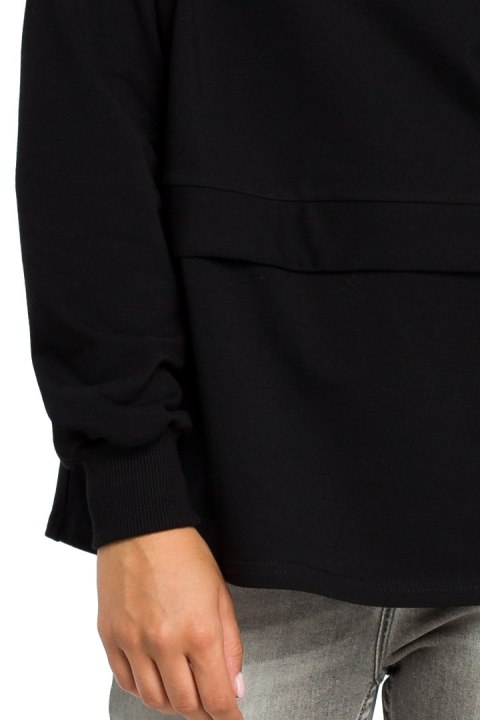 Bluza damska dresowa z wysokim kołnierzem we wzór czarna B084 Bluza damska dresowa z wysokim kołnierzem we wzór czarna B084