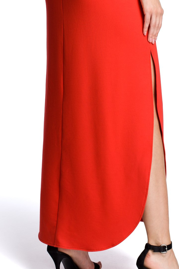 Zwiewna sukienka letnia maxi z rozcięciami po bokach czerwona B065
