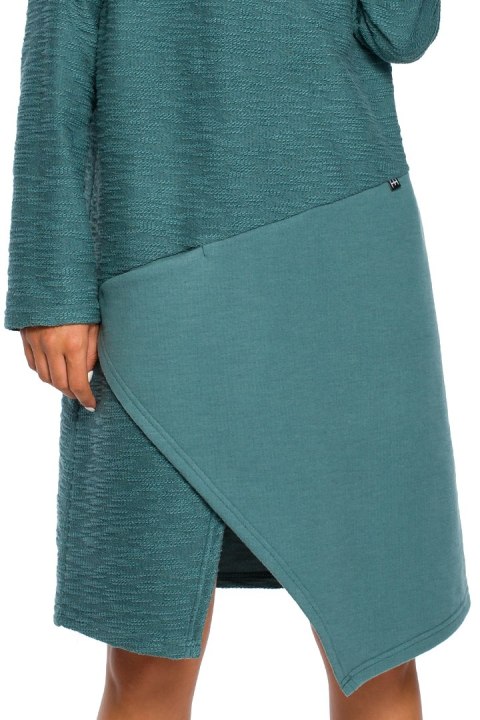 Sukienka midi oversize z wysokim dekoltem długi rękaw turkusowa B098 Sukienka midi oversize z wysokim dekoltem długi rękaw turkusowa B098