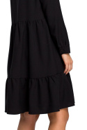 Sukienka midi z trzech falban odcinana w talii czarna B110