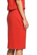 Sukienka midi z wiskozą dekoltem i gumką w pasie czerwona B056