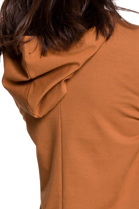 Bluza damska dresowa z kapturem z troczkami dzianina karmelowa B123 Bluza damska dresowa z kapturem z troczkami dzianina karmelowa B123