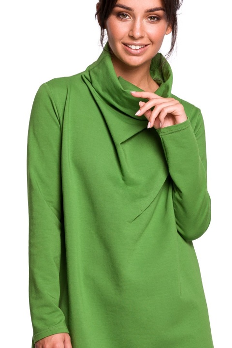 Luźna sukienka midi oversize z kołnierzem długi rękaw limonkowa B132 Luźna sukienka midi oversize z kołnierzem długi rękaw limonkowa B132