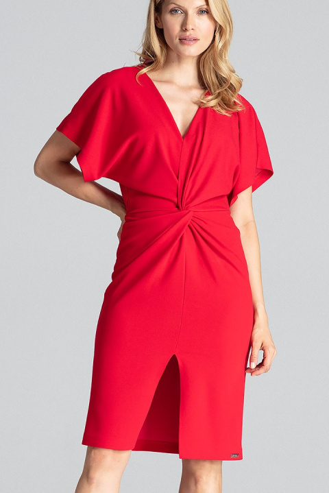 Elegancka sukienka midi z gumką w pasie i krótkim rękawem czerwona M687 Elegancka sukienka midi z gumką w pasie i krótkim rękawem czerwona M687