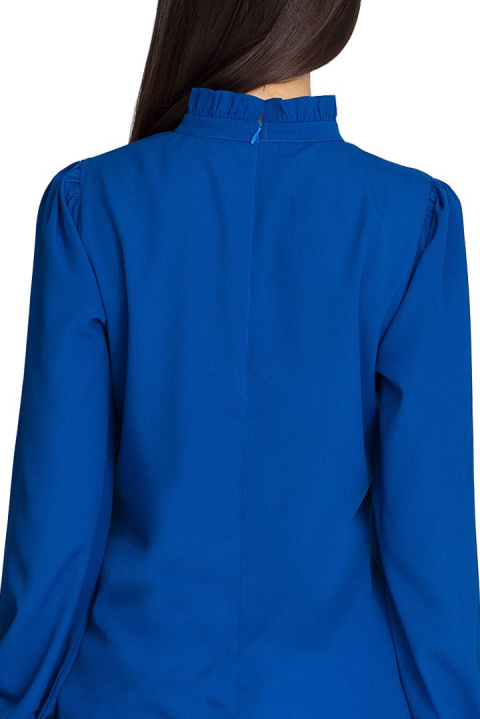 Elegancka bluzka damska gładka z długim rękawem i stójką niebieska M595 Elegancka bluzka damska gładka z długim rękawem i stójką niebieska M595