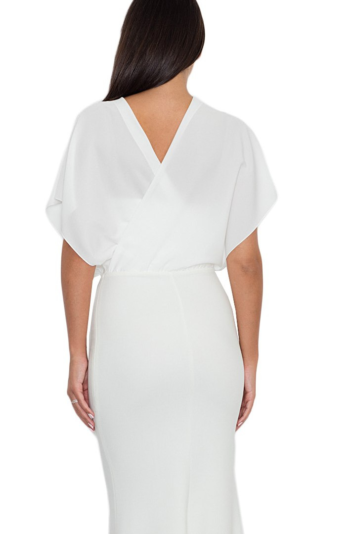 Elegancka sukienka maxi dopasowana z krótkim rękawem ecru M577 Elegancka sukienka maxi dopasowana z krótkim rękawem ecru M577