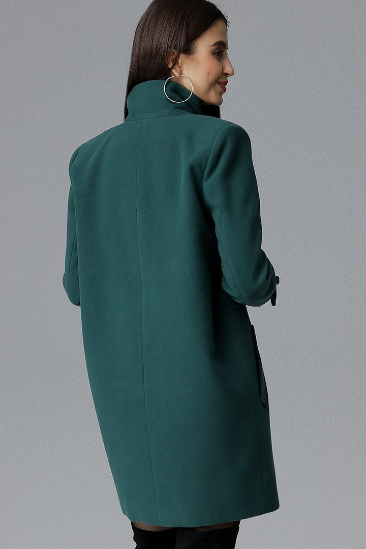 Klasyczny płaszcz damski zapinany dwurzędowy ze stójką zielony M623