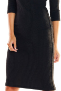 Sukienka midi dopasowana z wiskozy z rękawem 3/4 czarna A321