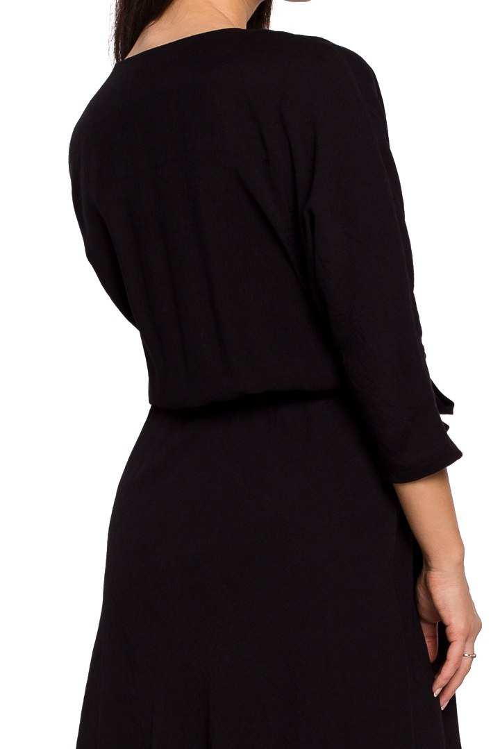Sukienka midi z wiskozy wiązana w pasie krótki rękaw czarna B149