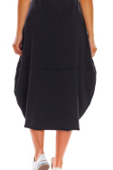 Bawełniana sukienka midi rozszerzana z krótkim rękawem czarna M213