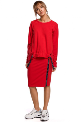 Luźna bluza damska z klamrami i lampasami z przodu czerwona me492