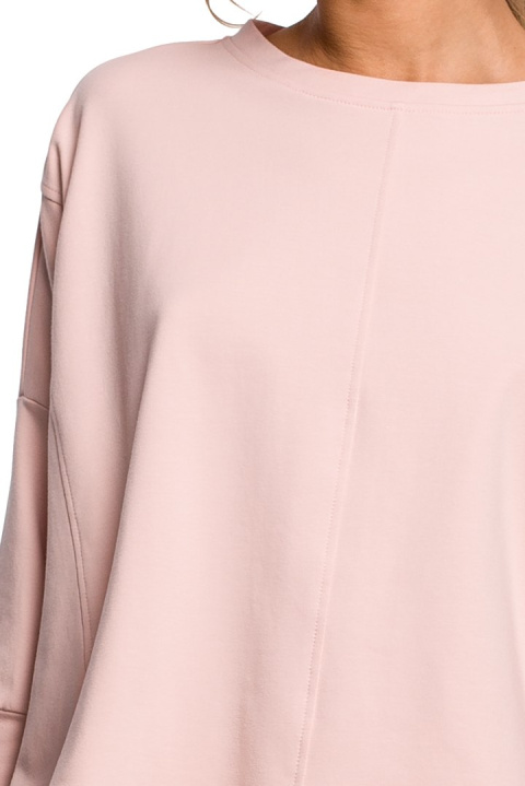 Luźna bluza damska z lampasem i rozcięciami na bokach różowa me491 Luźna bluza damska z lampasem i rozcięciami na bokach różowa me491