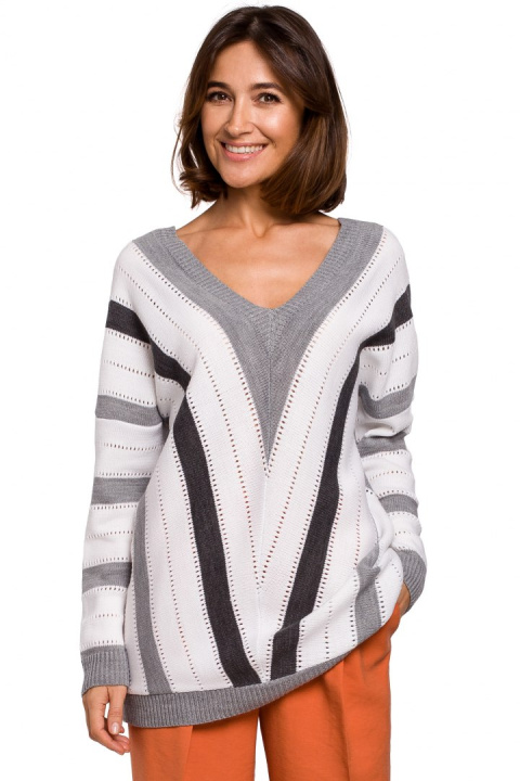 Elegancki sweter damski z dekoltem V z przodu i ztyłu szary S218 Elegancki sweter damski z dekoltem V z przodu i ztyłu szary S218