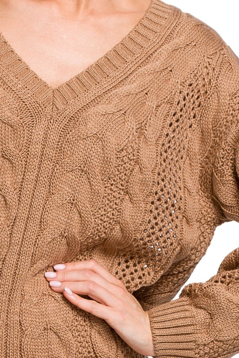 Lekki sweter damski ażurowy z dekoltem w serek beżowy me510 Lekki sweter damski ażurowy z dekoltem w serek beżowy me510
