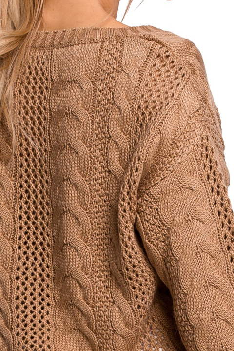 Lekki sweter damski ażurowy z dekoltem w serek beżowy me510 Lekki sweter damski ażurowy z dekoltem w serek beżowy me510
