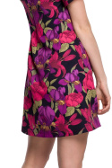 Sukienka trapezowa mini w kwiaty z krótkim rękawem czarna K052