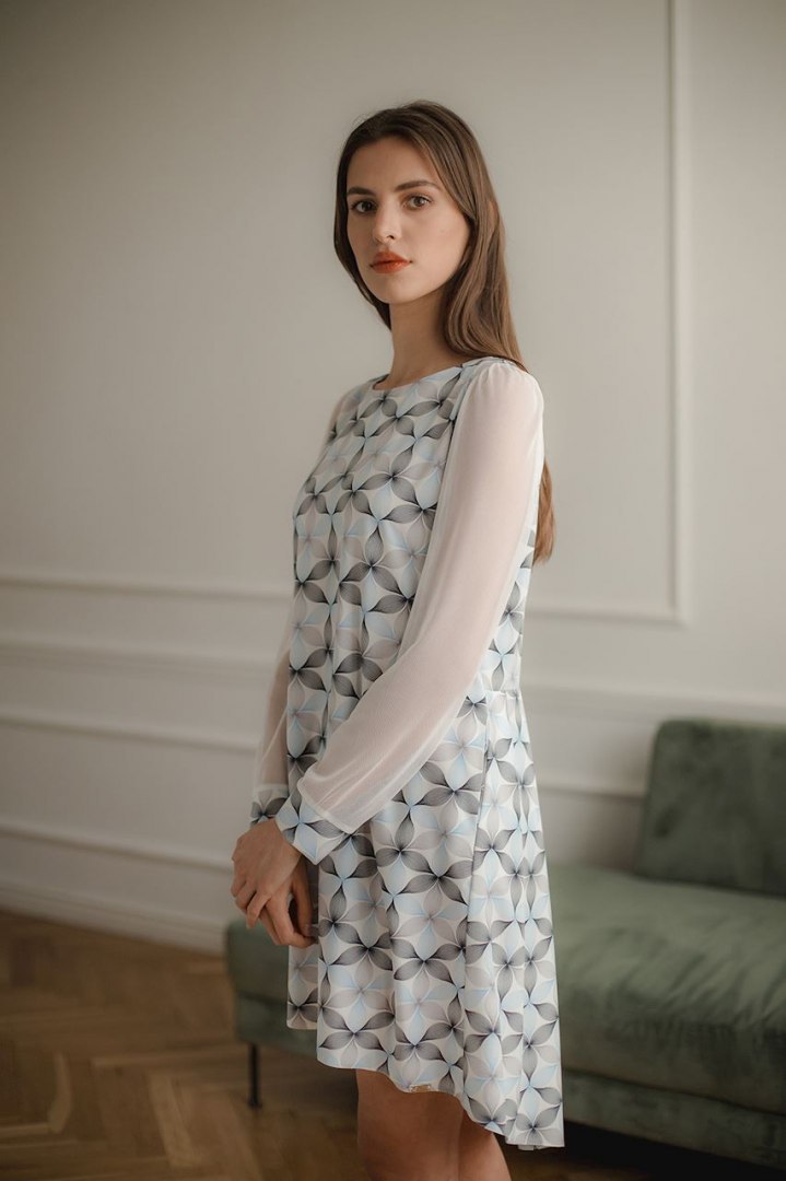 Elegancka sukienka midi z długim rękawem z siatki wzór 114 L082 Elegancka sukienka midi z długim rękawem z siatki wzór 114 L082