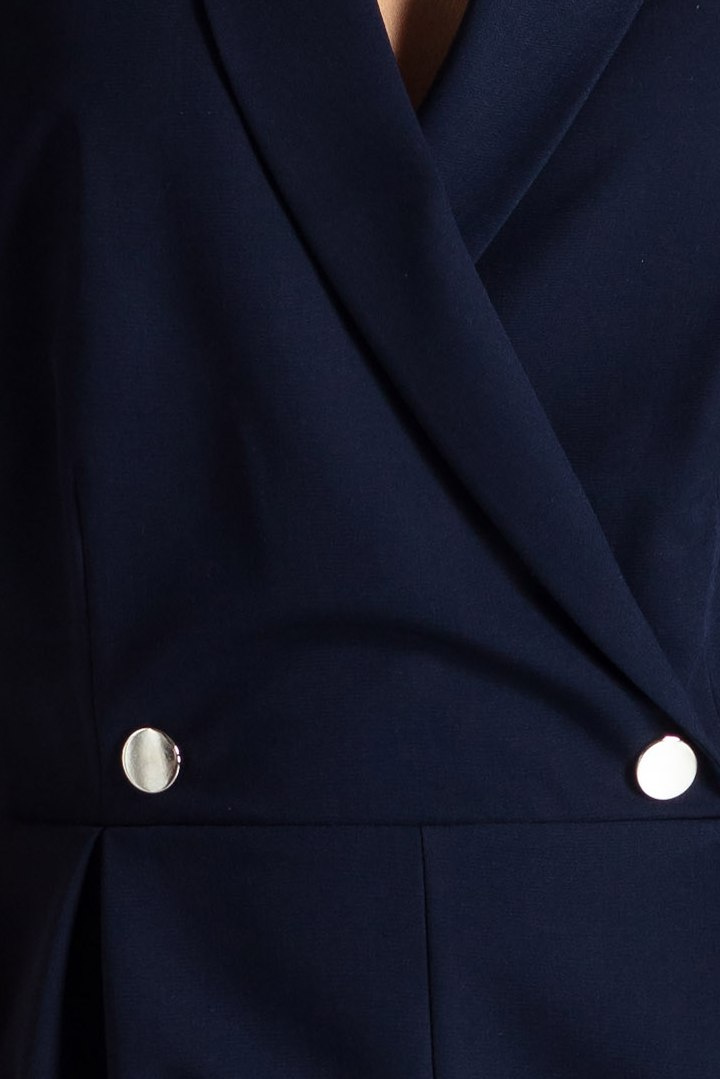 Elegancki kombinezon bez rękawów z kopertowym dekoltem granatowy L040 Elegancki kombinezon bez rękawów z kopertowym dekoltem granatowy L040