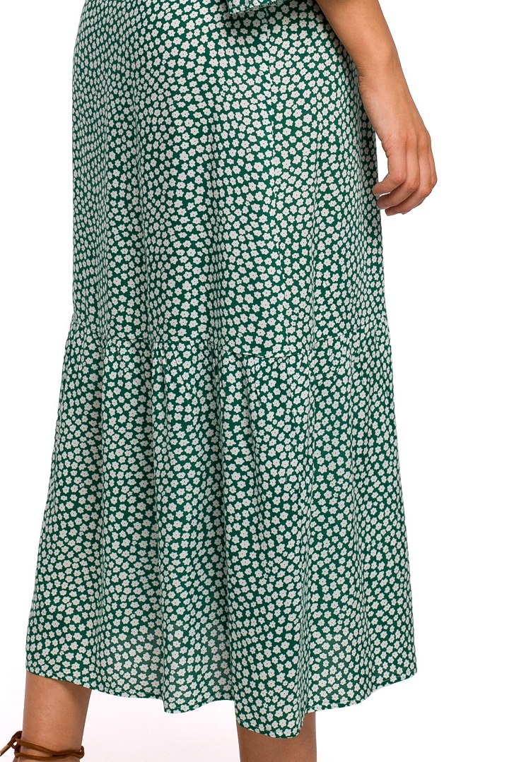 Sukienka maxi w kwiaty rozkloszowana z wiskozą i dekoltem V m1 S222 Sukienka maxi w kwiaty rozkloszowana z wiskozą i dekoltem V m1 S222