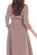 Lejąca sukienka rozkloszowana midi z pasem rękaw 3/4 cappuccino A343
