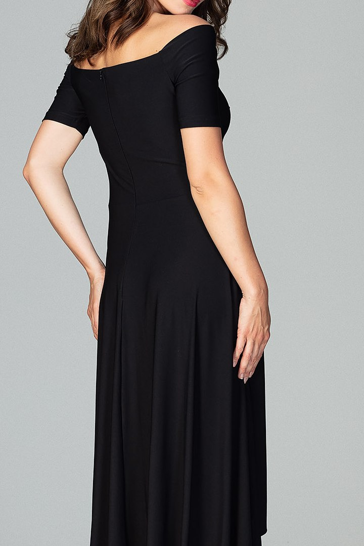 Sukienka asymetryczna maxi z odkrytymi ramionami taliowana czarna K485