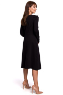Elegancka sukienka midi z długim rękawem fason A dekolt V czarna B162