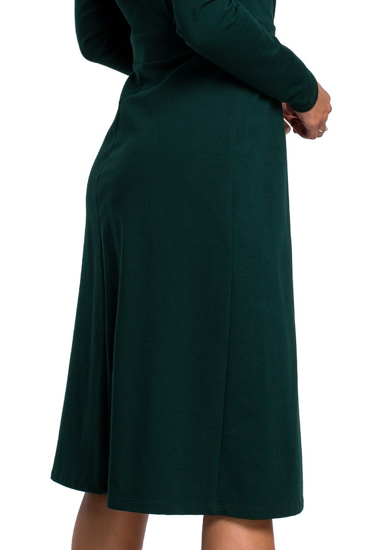 Sukienka kopertowa midi z długim rękawem i dekoltem V zielona B161