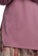 Długa bluza damska z kapturem i asymetrycznym rozcięciem wrzosowa B179