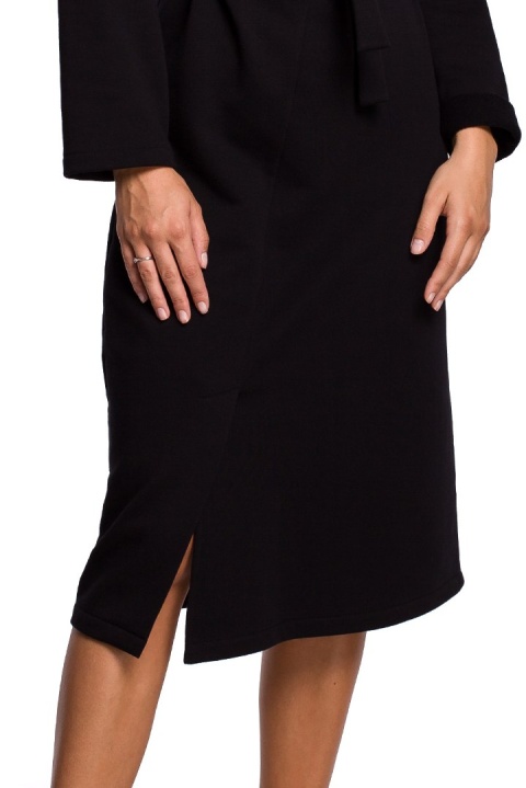 Elegancka sukienka midi z paskiem asymetryczny dekolt czarna B178 Elegancka sukienka midi z paskiem asymetryczny dekolt czarna B178