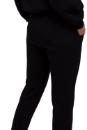 Spodnie damskie dresowe z kieszeniami i gumą w pasie czarne me535
