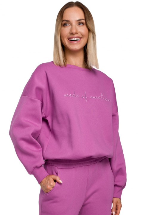 Bluza damska dresowa oversize z haftem na przodzie lawendowa me536 Bluza damska dresowa oversize z haftem na przodzie lawendowa me536