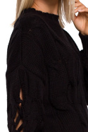 Sweter damski z warkoczowym splotem i okrągłym dekoltem czarny me539