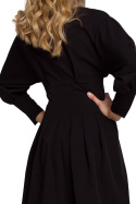 Sukienka mini rozkloszowana z długim rękawem dekolt V czarna K087