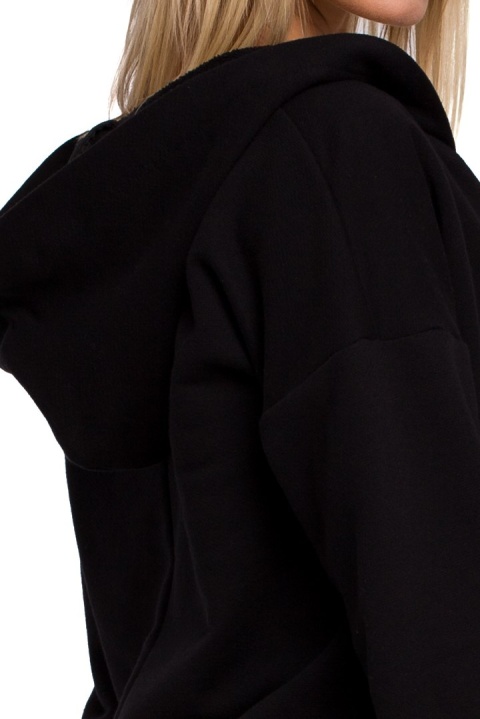 Bluza damska dresowa z kopertowym dekoltem i kapturem czarna me552 Bluza damska dresowa z kopertowym dekoltem i kapturem czarna me552