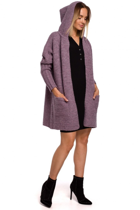 Kardigan damski oversize z kapturem i kieszeniami wrzosowy me556 Kardigan damski oversize z kapturem i kieszeniami wrzosowy me556