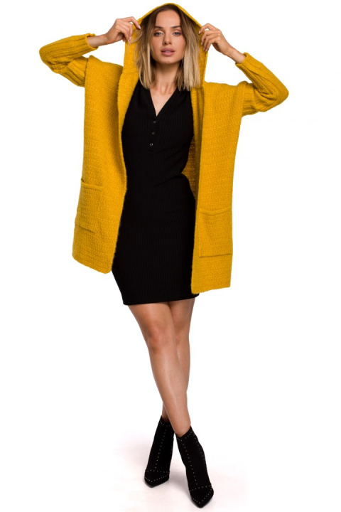 Kardigan damski oversize z kapturem i kieszeniami miodowy me556 Kardigan damski oversize z kapturem i kieszeniami miodowy me556