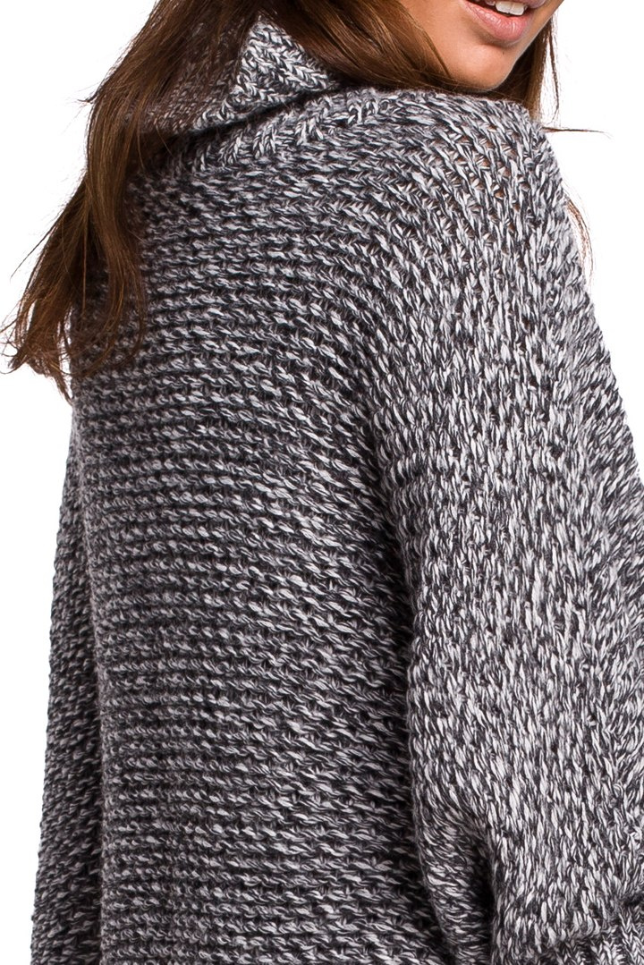 Sweter damski ponczo peleryna oversize z golfem antracytowy BK049 Sweter damski ponczo peleryna oversize z golfem antracytowy BK049
