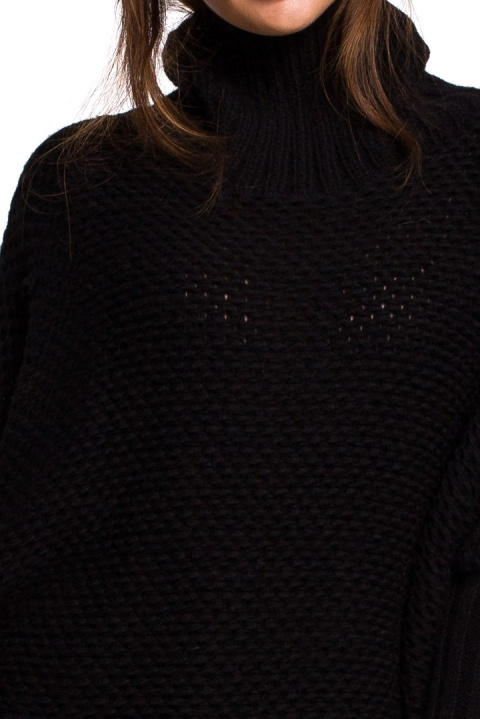 Sweter damski ponczo peleryna oversize z golfem czarny BK049 Sweter damski ponczo peleryna oversize z golfem czarny BK049