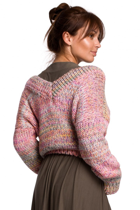 Sweter damski oversize gruby z dekoltem V kolorowy różowy BK048 Sweter damski oversize gruby z dekoltem V kolorowy różowy BK048