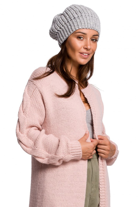 Beret zimowy damski ze splotem prążek szary BK060 Beret zimowy damski ze splotem prążek szary BK060