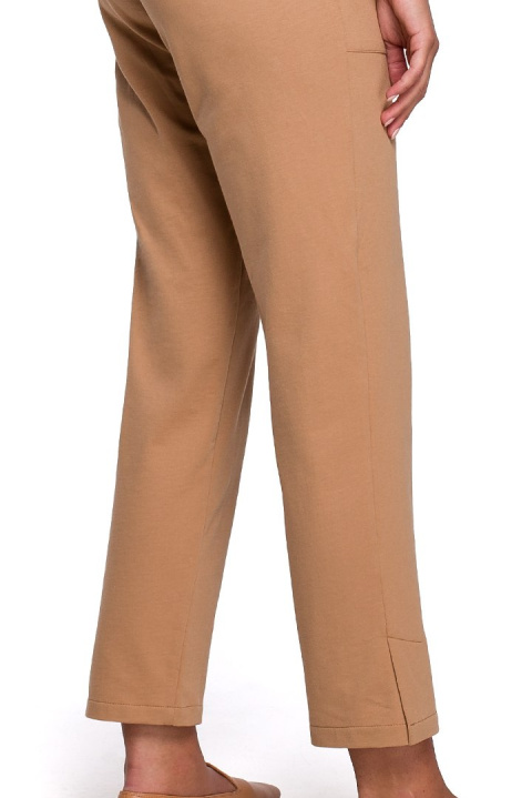 Spodnie damskie joggery z gumą w pasie dzianinowe cappuccino S228 Spodnie damskie joggery z gumą w pasie dzianinowe cappuccino S228
