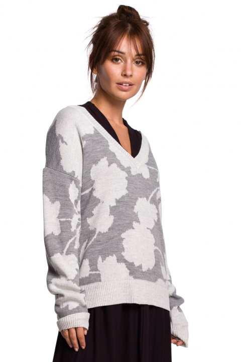 Sweter damski oversize z kimonowymi rękawami i dekoltem V m1 BK056