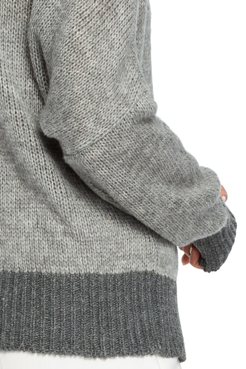 Sweter damski z kimonowymi rękawami szary BK015 Sweter damski z kimonowymi rękawami szary BK015