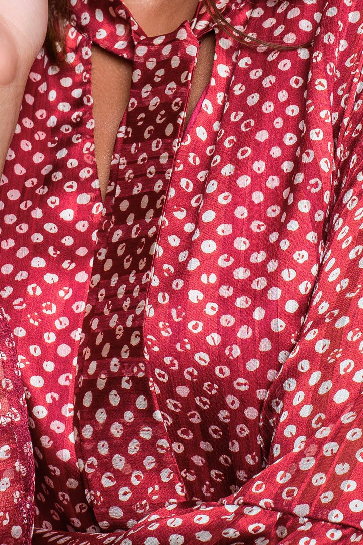 Sukienka rozkloszowana midi szyfonowa z falbaną w groszki m2 S237